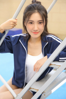 和上司女部长出差bd在线